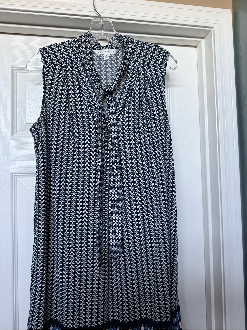 Max Studio Black & White Sleeveless Tie-Neck Midi Dress
